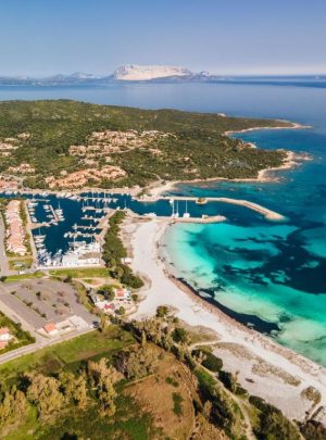 Porto Ottiolu, punto di partenza per escursioni in Sardegna con Fabatour