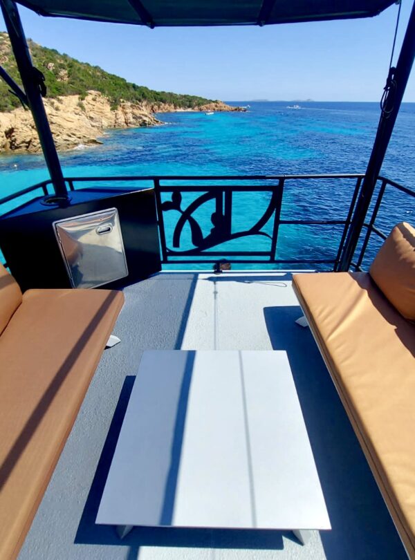 Servizio privè su yacht di lusso con escursione privata di Fabatour