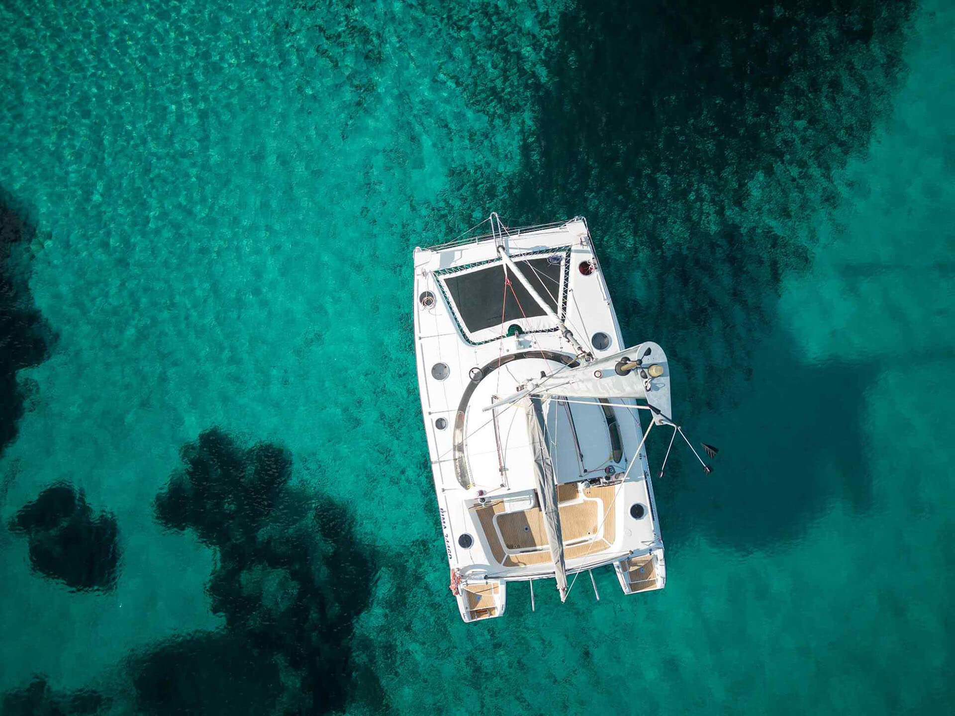Escursione in catamarano nell'Arcipelago di La Maddalena con Fabatour.