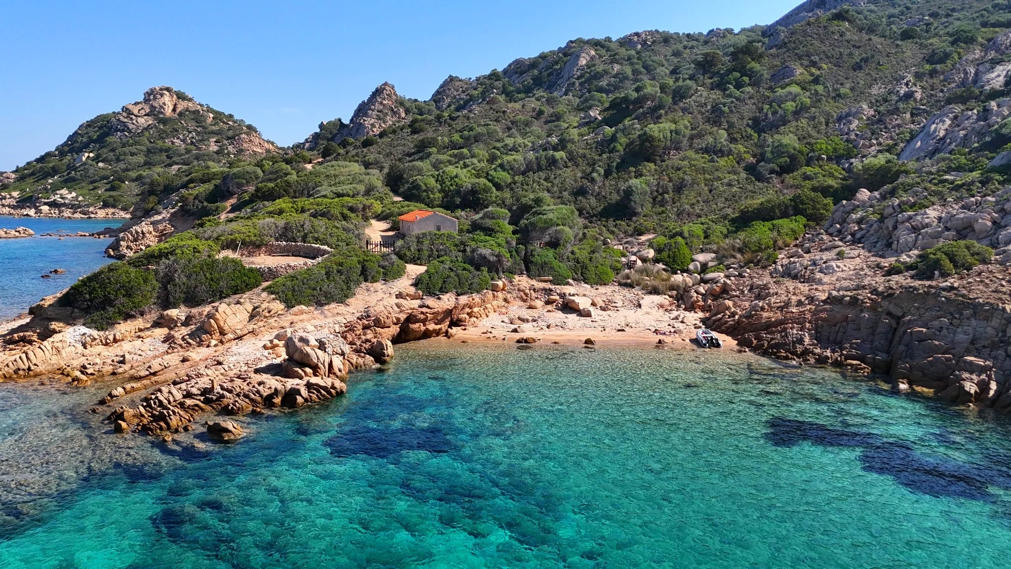Spiaggia del Dottore vicino a Capo Coda Cavallo, Sardegna