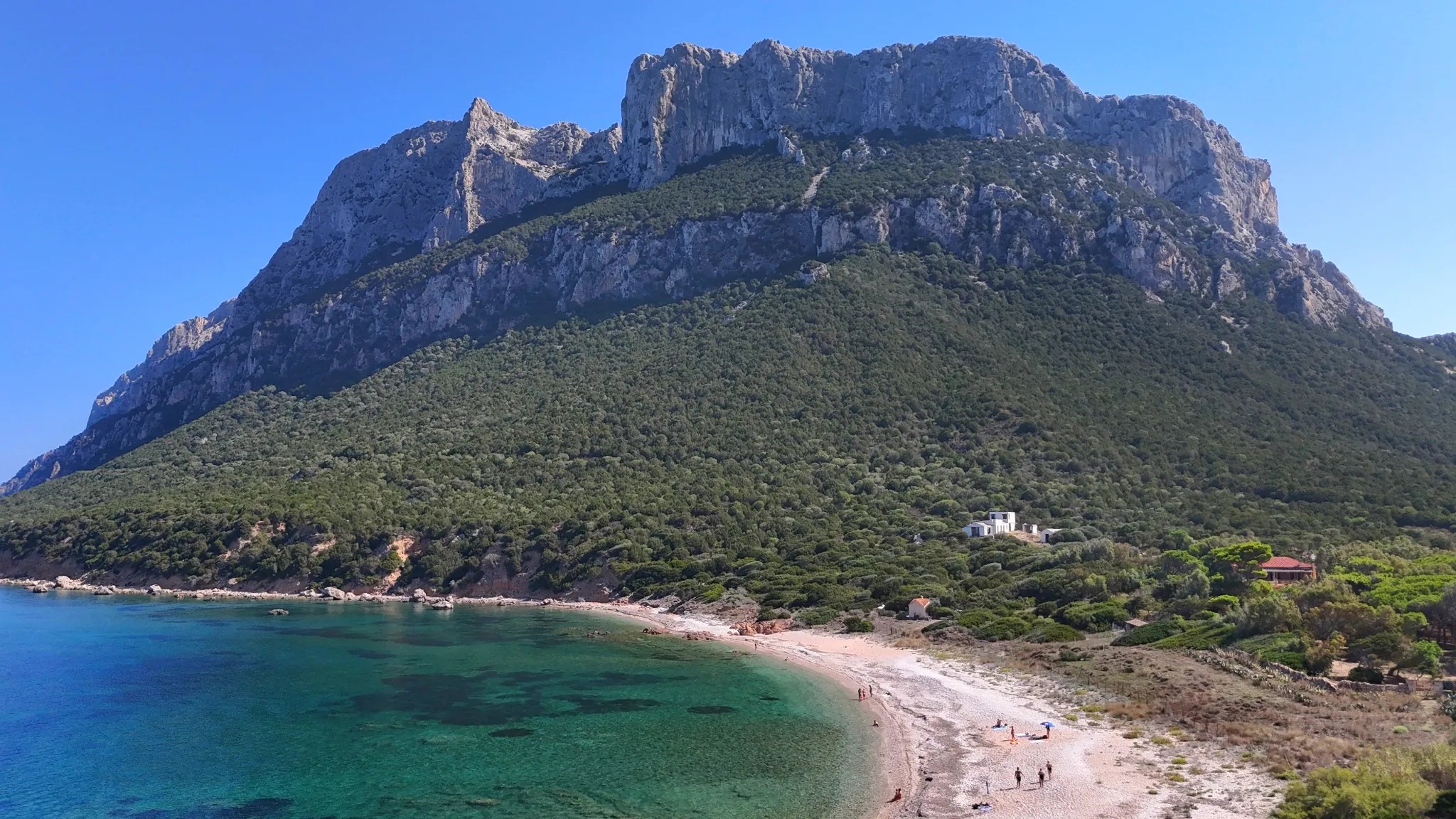 Spiaggia dell'isola di Tavolara, Sardegna